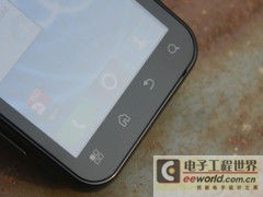 触控三防强机 摩托罗拉Defy今售价平稳