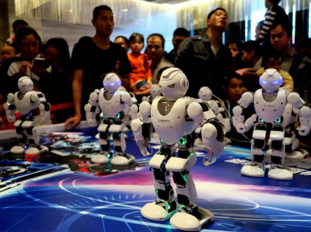 forward (27).jpg forward (27).jpg