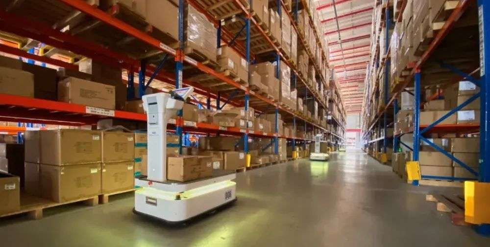 forward (23).jpg forward (23).jpg