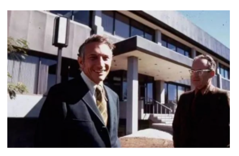 屏幕截图 2023-12-14 153001.png 屏幕截图 2023-12-14 153001.png