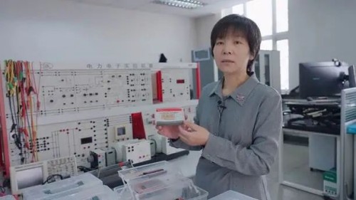 图片 8.jpg 图片 8.jpg