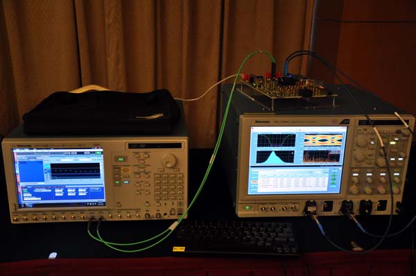 Altera率先量产含28Gbps收发器的28nm高性能新器件