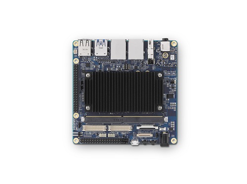 凌华科技LEC-IMX8MP_配备I-Pi SMARC载板.jpg